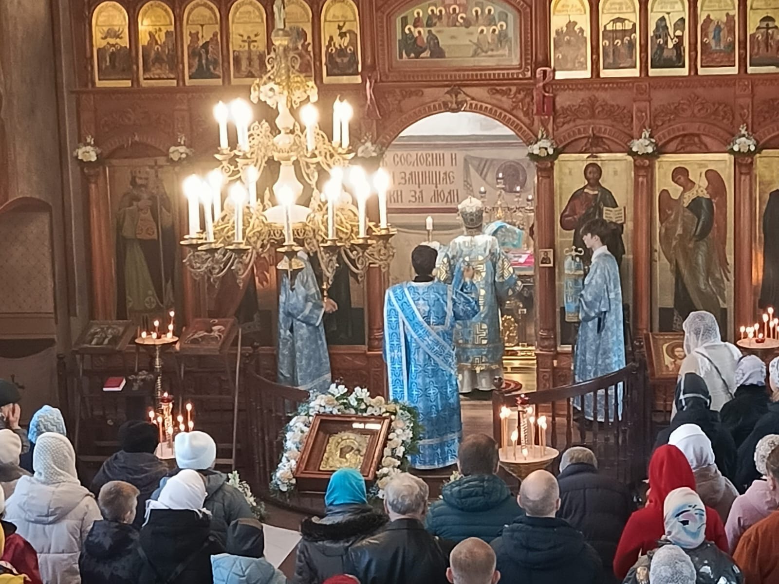 Престольный праздник храма в честь Казанской иконы Божией Матери